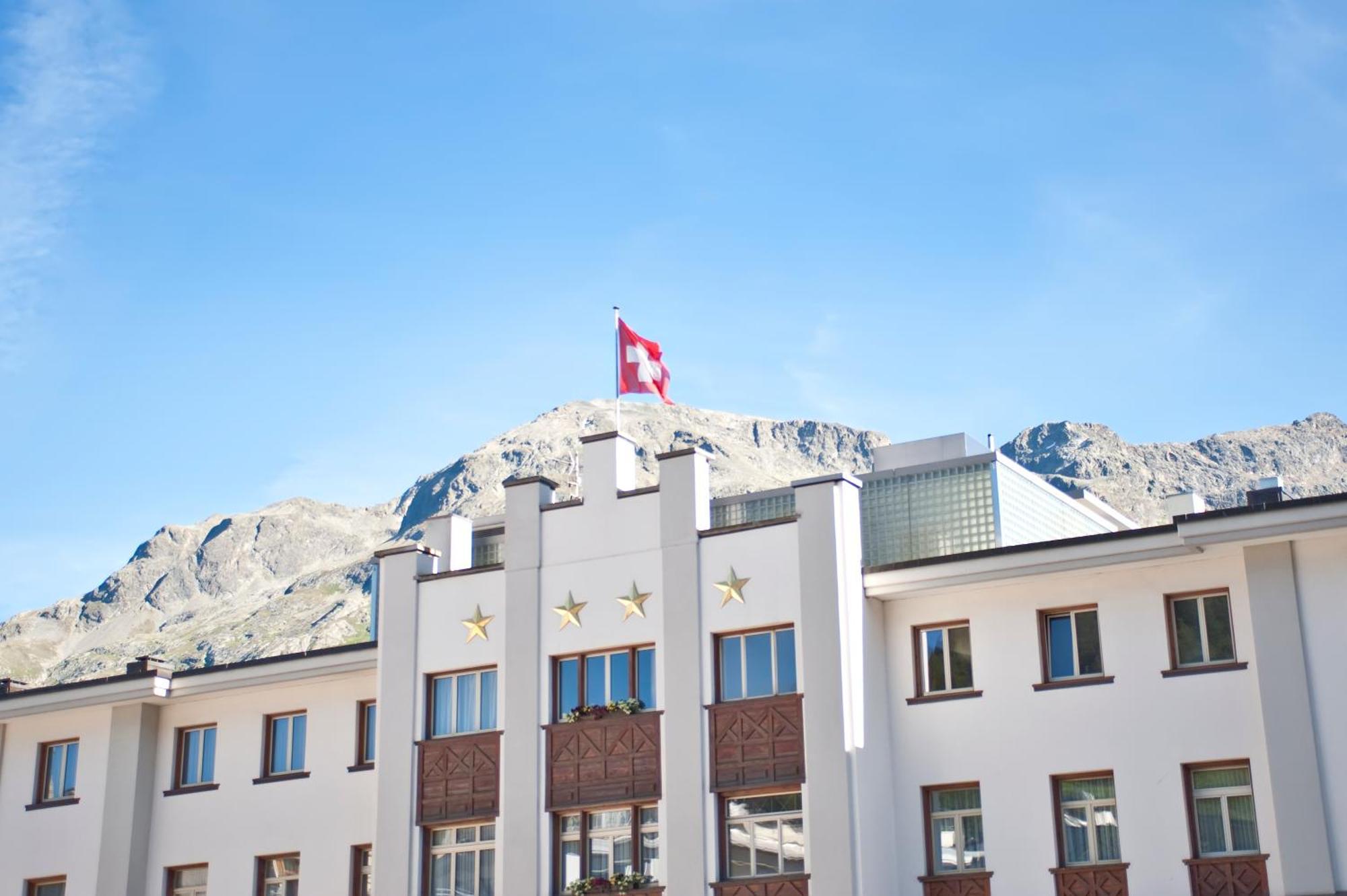 Hotel Schweizerhof St. Moritz Luaran gambar